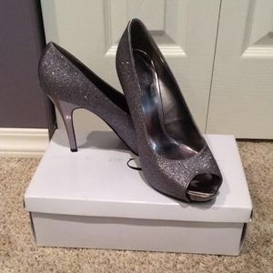 Worthington gunmetal shimmer peep-toe pumps